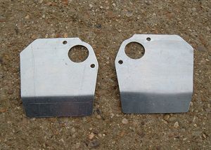 Carburettor float chamber heatshields