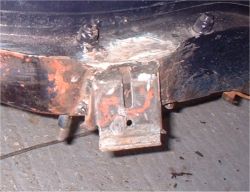 Modified engine mounting on chassis rail