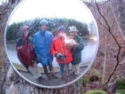 Group didtorted by curved mirror