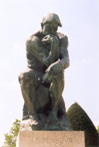 Statue of Le Penseur contemplating