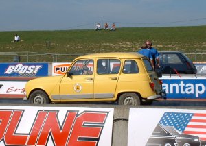 Yellow Renault