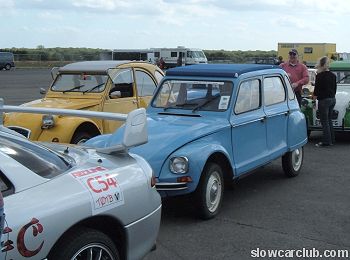 2CV Line Up